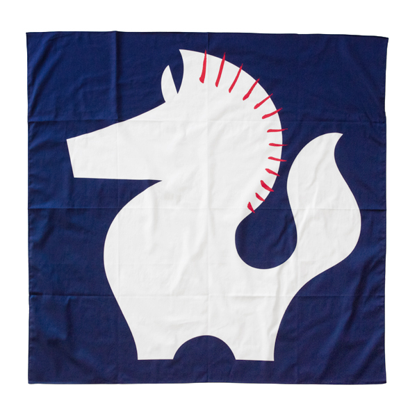 くっきりとした色の美しい印染の風呂敷