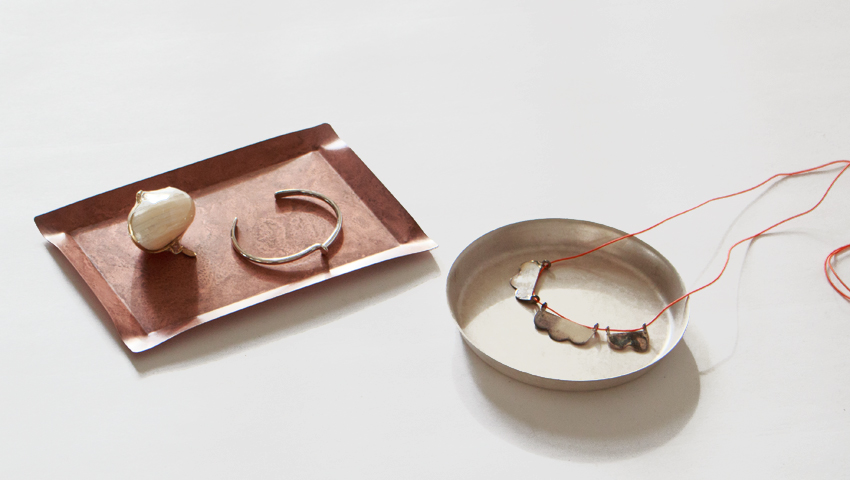 身支度の合図になる小物