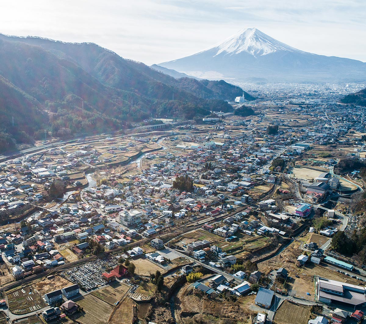 槙田商店 山梨県西桂町 産地の風景