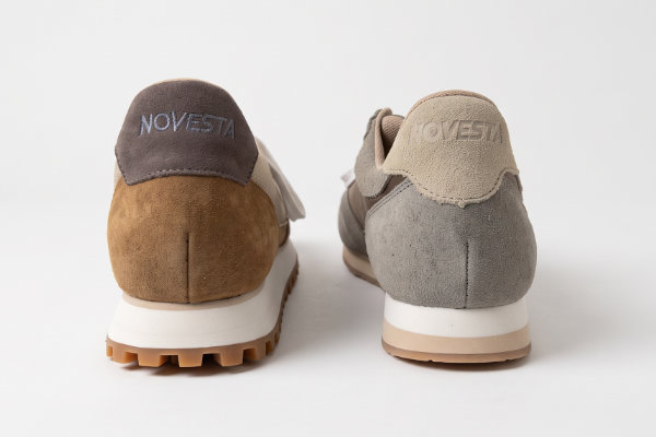 MARATHON CLASSICとMARATHON RUNNER TRAILのソールの厚みの比較