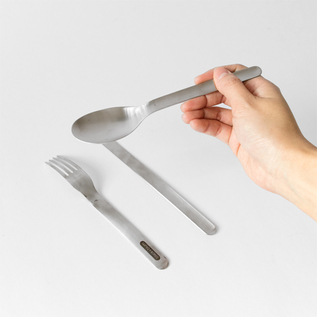 カトラリーセット＋ケース／Black+Blum（ブラックブルム）｜愛着を持っ