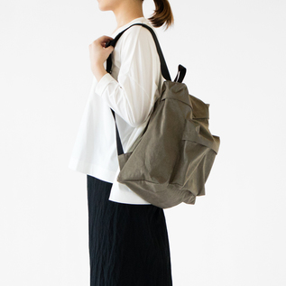 使用イメージ(モデル身長162cm KHAKI)