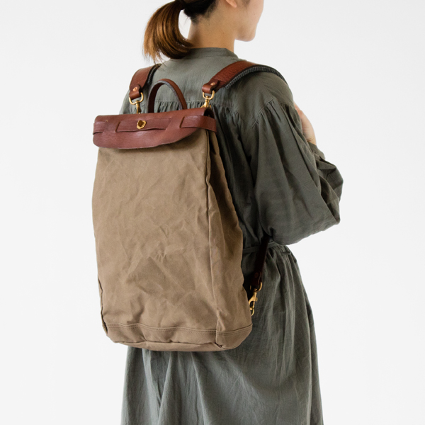 使用イメージ(モデル身長 162cm、OLIVE DRAB)