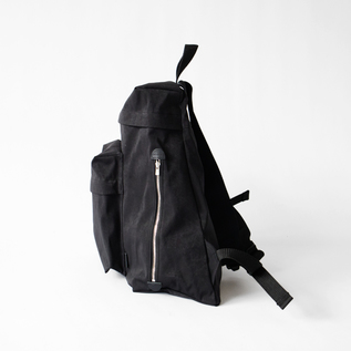 側面(BLACK)
