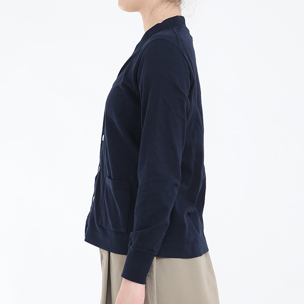 モデル身長171cm(着用 BLACK NAVY2)