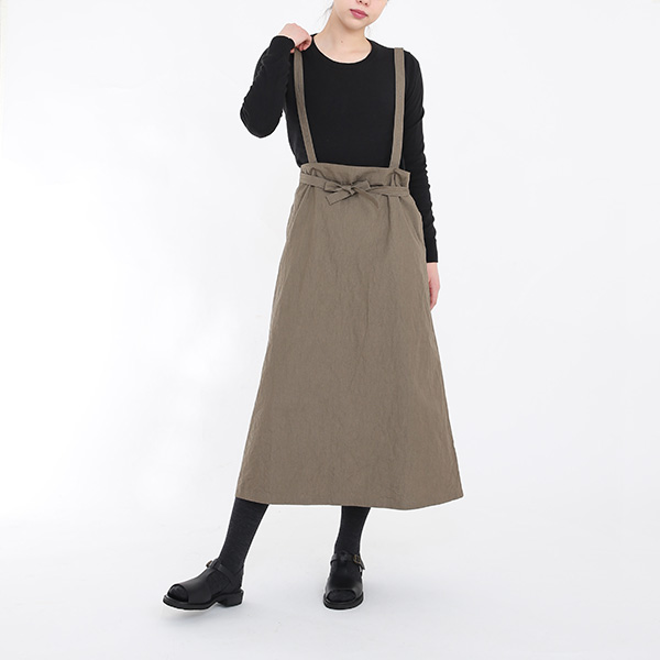 KHAKI(モデル身長 171cm)