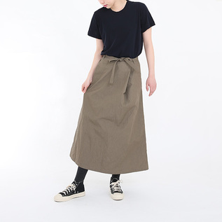 KHAKI(モデル身長 171cm)