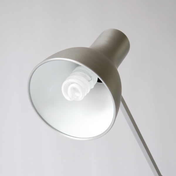 電球も同梱されています 電球も同梱されています