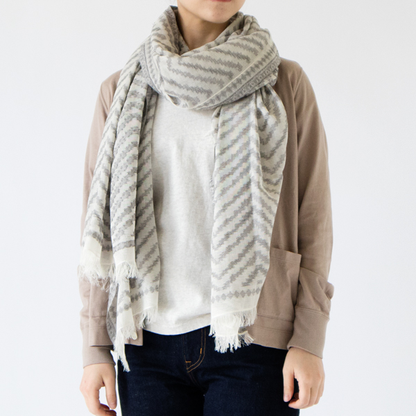 着用イメージ(LIGHT GREY)