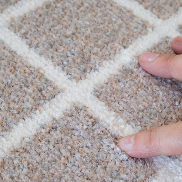 アップ(Hand - Travertine)