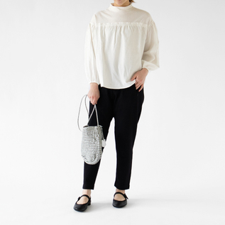 モデル身長:162cm (BLACK) モデル身長:162cm (BLACK)