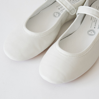 TRAVEL SHOES ストラップバレエシューズ レイン TR019 WHITE／chausser