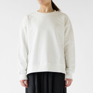 OFF WHITE(モデル身長:162cm) OFF WHITE(モデル身長:162cm)