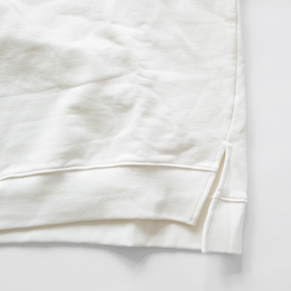 スリット（OFF WHITE）