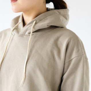 立体的なフード(BEIGE) 立体的なフード(BEIGE)