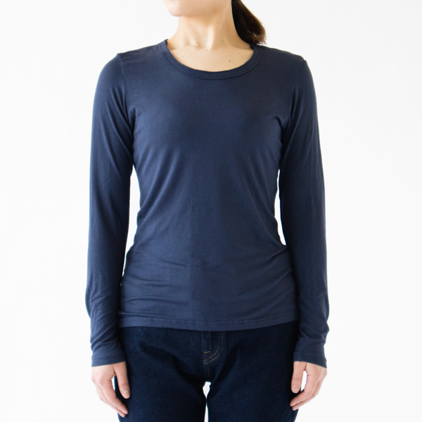 NAVY（モデル身長：162cm）