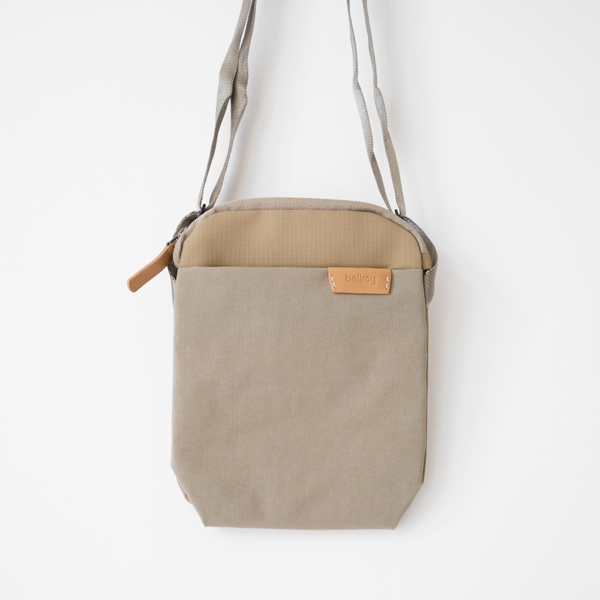 ��ʡ�City Pouch ���������Хå�