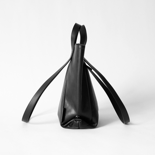 レザースモールトート loop handle BLACK／PATRICK STEPHAN