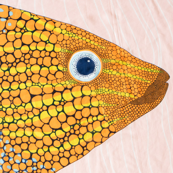 鮮やかな魚のデザイン