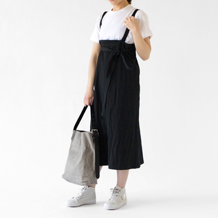 BLACK(モデル身長 162cm) BLACK(モデル身長 162cm)