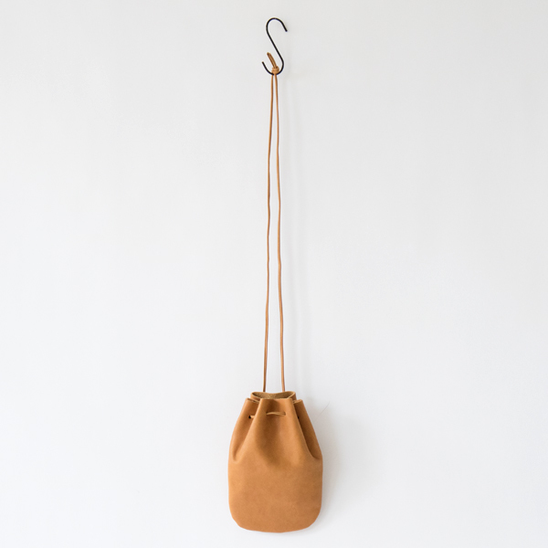 HORSE LEATHER / DROP SHAPE POUCH S（巾着バッグ）／ARTS&CRAFTS