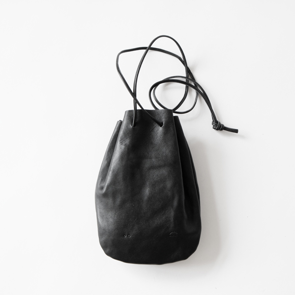 HORSE LEATHER / DROP SHAPE POUCH S（巾着バッグ）／ARTS&CRAFTS