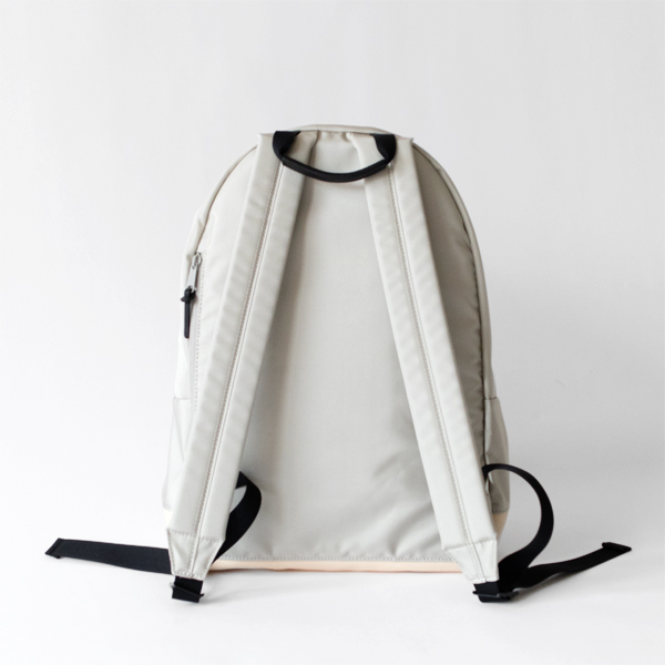 LIGHT / LEATHER BOTTOM デイパック(SILVER)