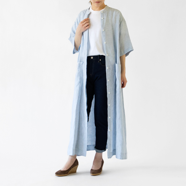 羽織りのロングシャツとして(モデル身長162cm) 羽織りのロングシャツとして(モデル身長162cm)