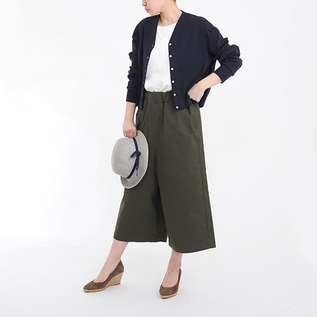 モデル身長：163cm (NAVY)