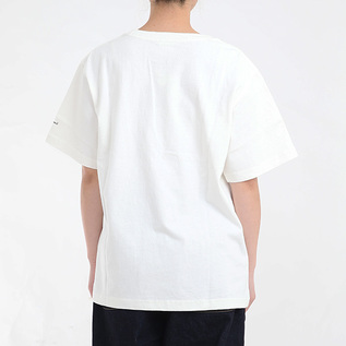 WHITE（モデル身長：163cm）