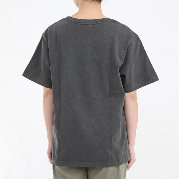 BLACK（モデル身長：163cm）
