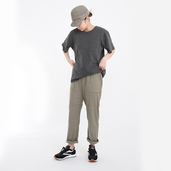 BLACK（モデル身長：163cm）
