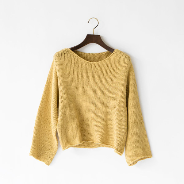 CROP SPRING SWEATER （コットンクルーネックセーター）CORN