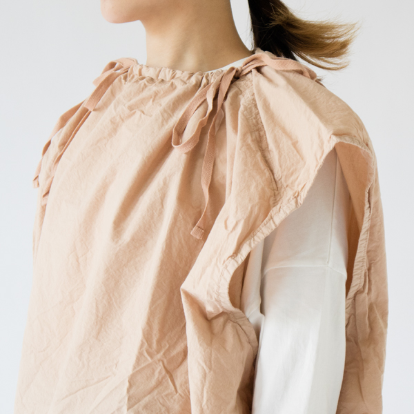 胸元(Beige)