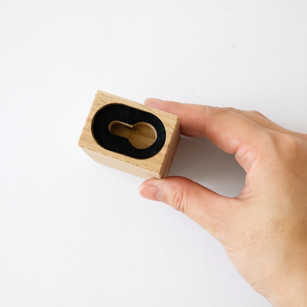 取り付け幅が200cmを超える場合はお使いください(oak white)