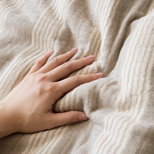 しっとりなめらか+柔らかくてふわふわ。さらりとしたリネンの風合いも(ベージュ) しっとりなめらか+柔らかくてふわふわ。さらりとしたリネンの風合いも(ベージュ)