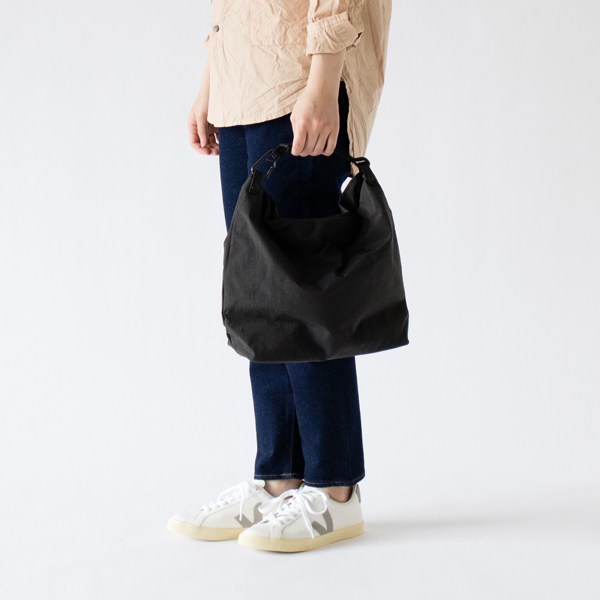 CHARCOAL GRAY(モデル身長:162cm)