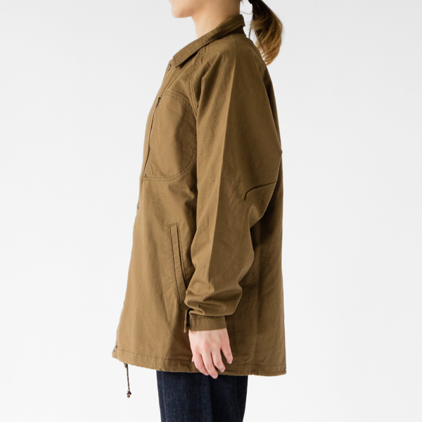 モデル身長：162cm（WOLF BROWN-M）