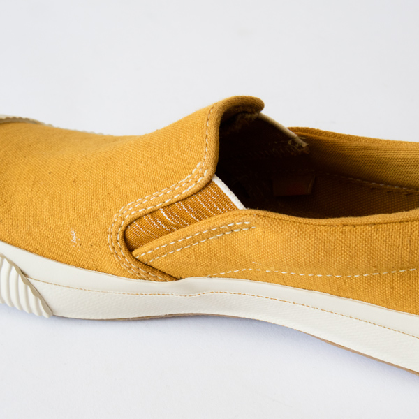 SHELLCAP SLIPON DYE KOHAKU×OFF WHITE