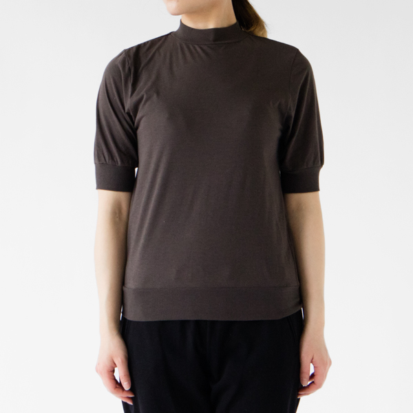 モデル身長162cm（CHARCOAL GREY）