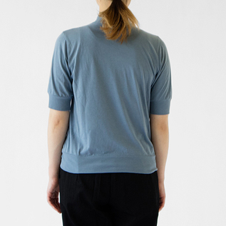 モデル身長162cm(SMOKE BLUE) モデル身長162cm(SMOKE BLUE)