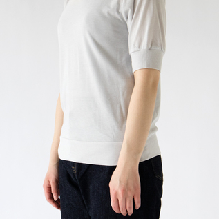 非常に軽く柔らかく、ハリコシもあります(LIGHT GREY) 非常に軽く柔らかく、ハリコシもあります(LIGHT GREY)