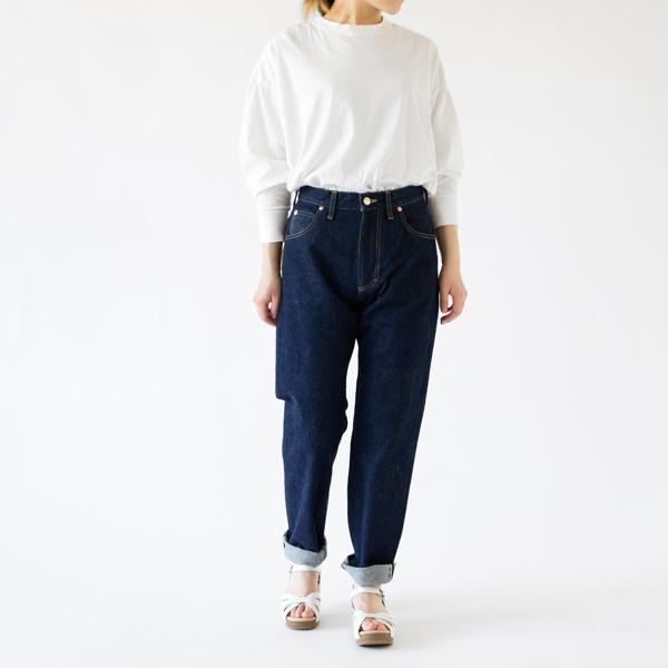 身長162cm（INDIGO SIZE 27）