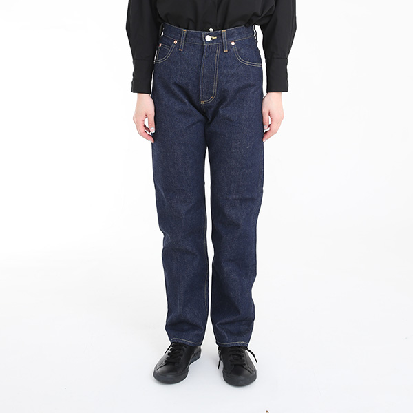 モデル身長163cm・体重51kg（INDIGO SIZE 26）