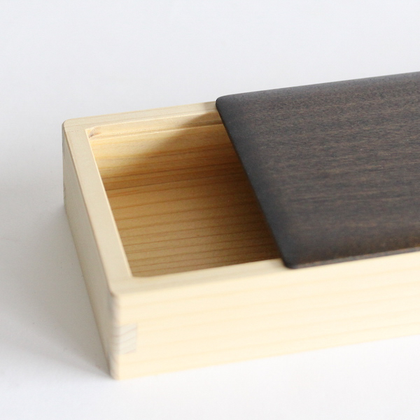 横にスライドさせる「蟻ほぞ仕上げ」 横にスライドさせる「蟻ほぞ仕上げ」