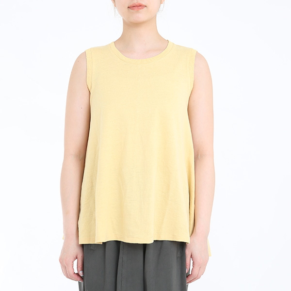 モデル身長163cm・体重51kg（SUNSHINE YELLOW）