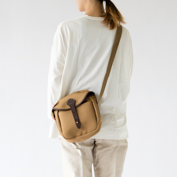 KHAKI・モデル身長162cm
