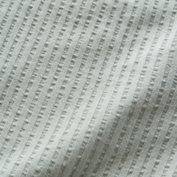しわになりにくい柔らかい肌触り