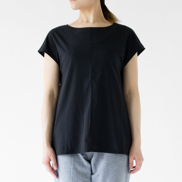 Mサイズ着用、モデル身長:162cm Mサイズ着用、モデル身長:162cm