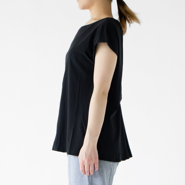 Mサイズ着用、モデル身長:162cm Mサイズ着用、モデル身長:162cm